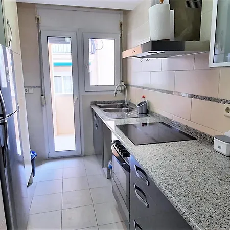 En Con Piscina Comunitaria Y Terraza, A 10 Minutos De La Playa - Es-170-32 Apartment