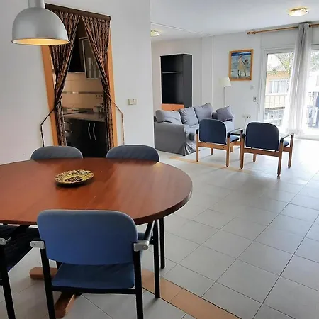 Apartment En Con Piscina Comunitaria Y Terraza, A 10 Minutos De La Playa - Es-170-32 *